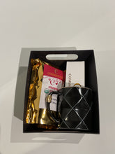 Load image into Gallery viewer, Tea Lover Gift Basket