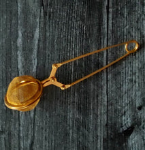 Load image into Gallery viewer, CommodiTeas Tea Ball